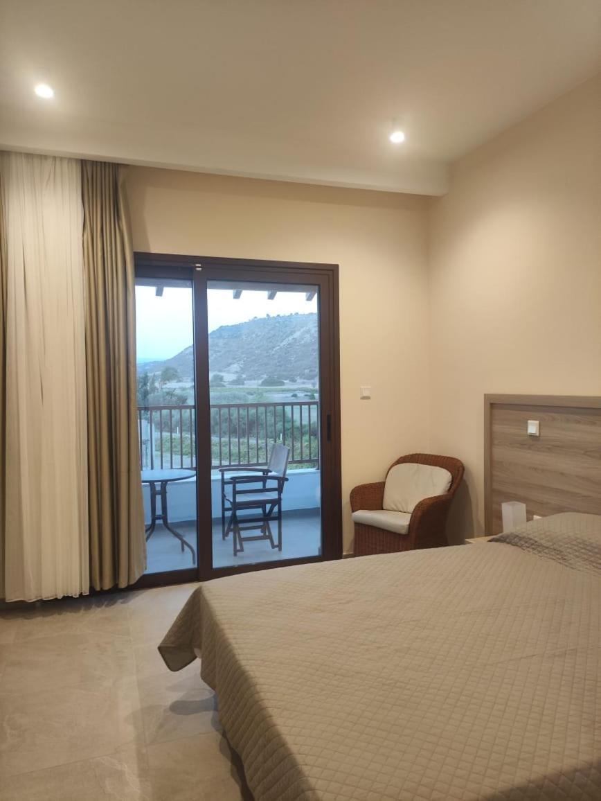 Vina Oliva Resort Писури Екстериор снимка