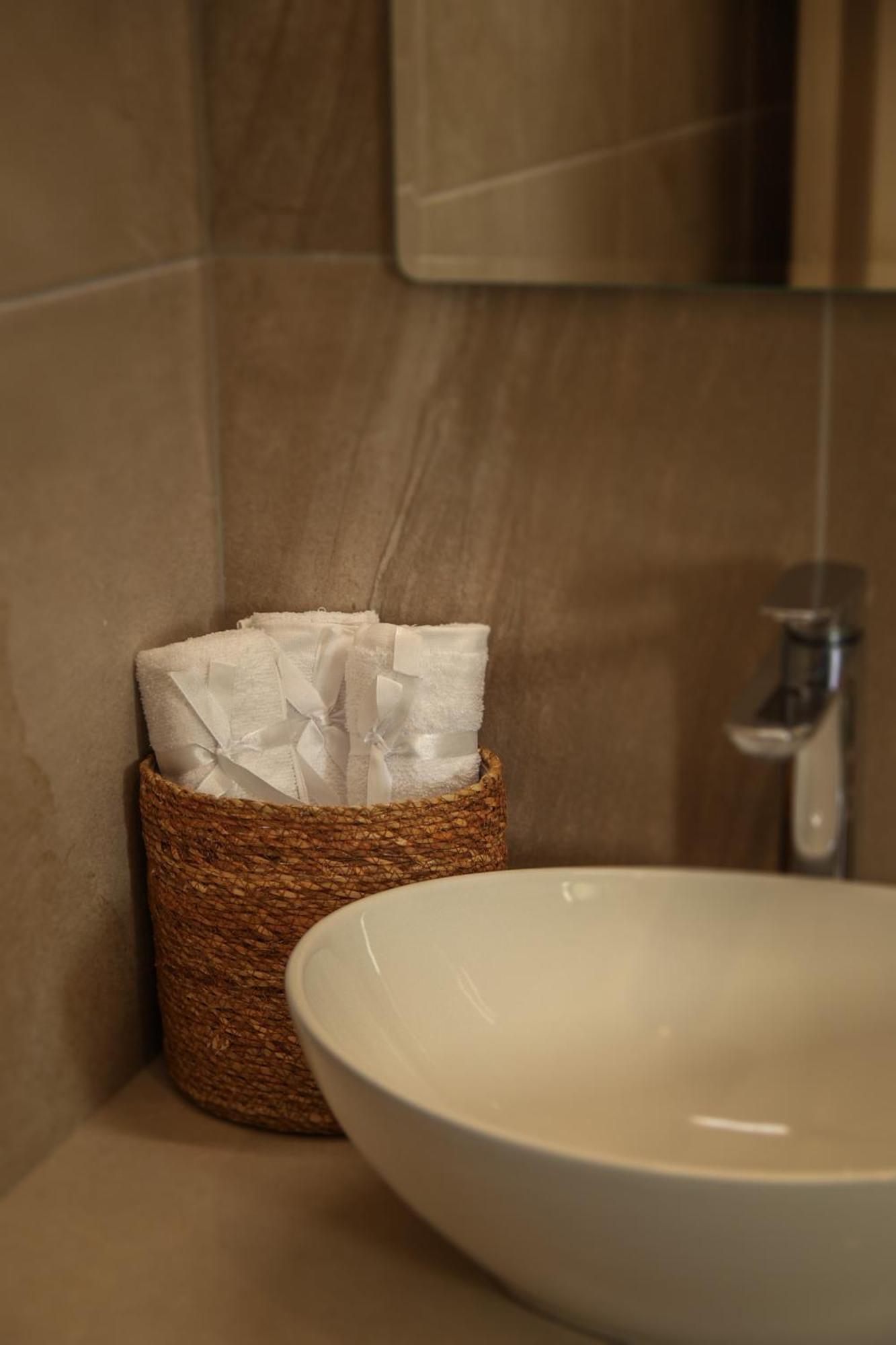 Vina Oliva Resort Писури Екстериор снимка